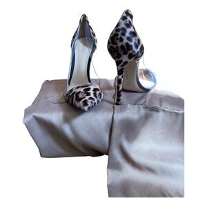 Gianvito Rossi Leather Pumps